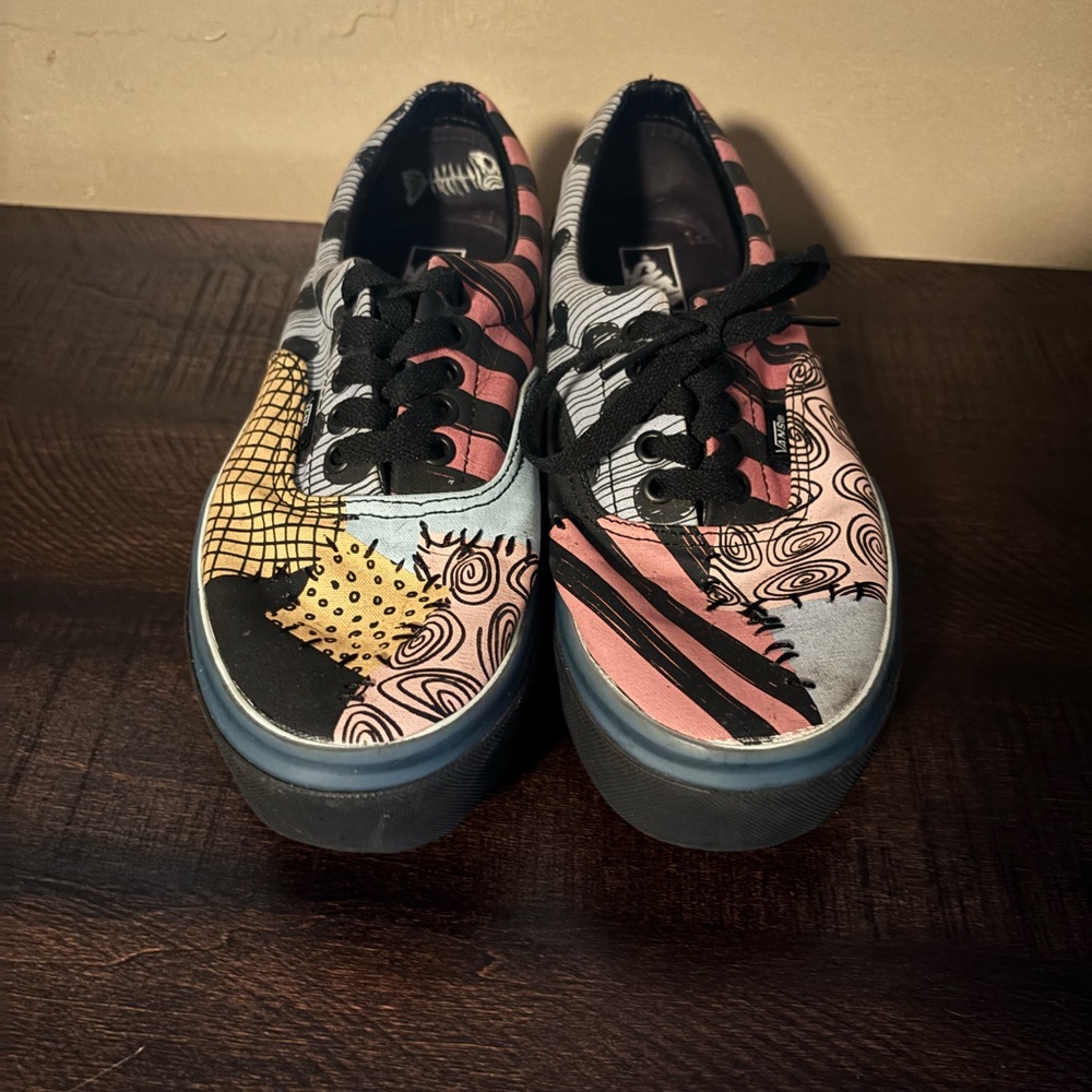 Vans Multicolor Graphic Women's Shoes